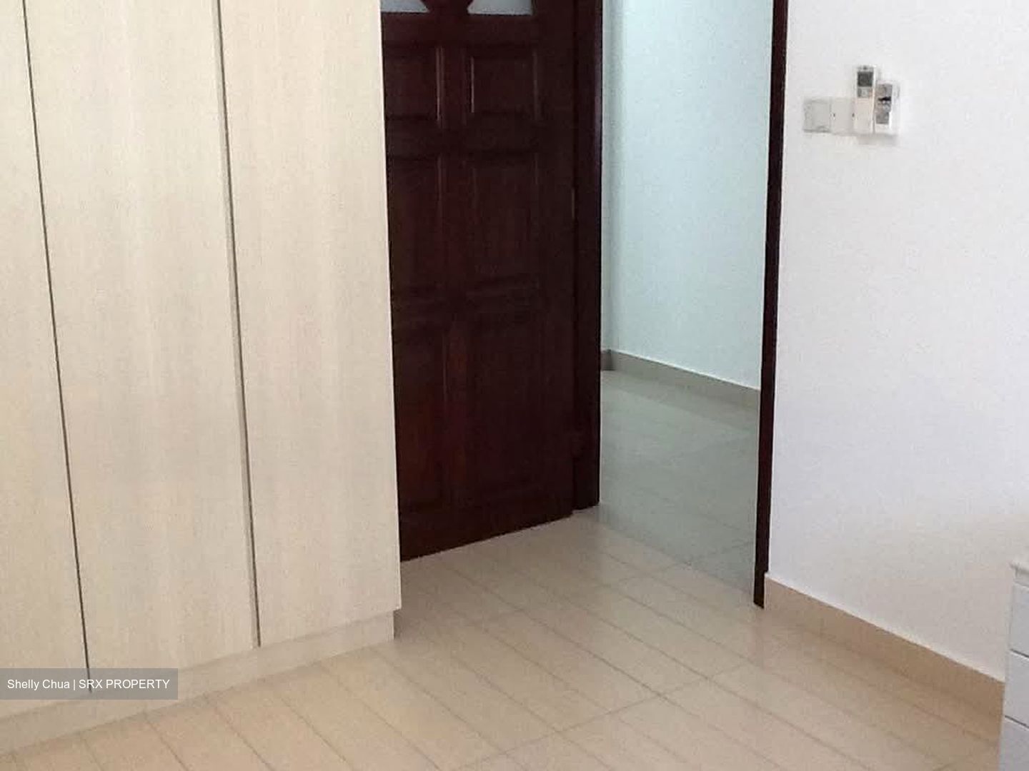 Pebble Lane (D15), Terrace #588890371